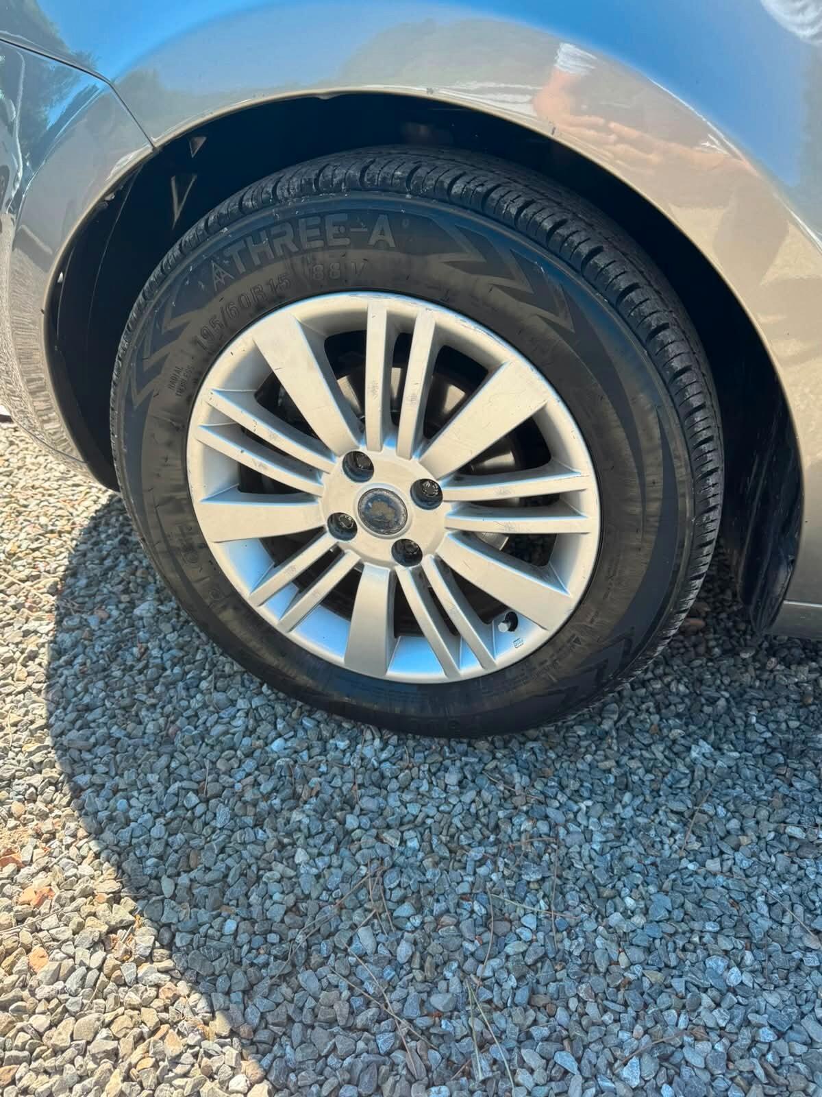 Lancia MUSA 1.3 Multijet 16V Platino PERFETTA DA VEDERE !!