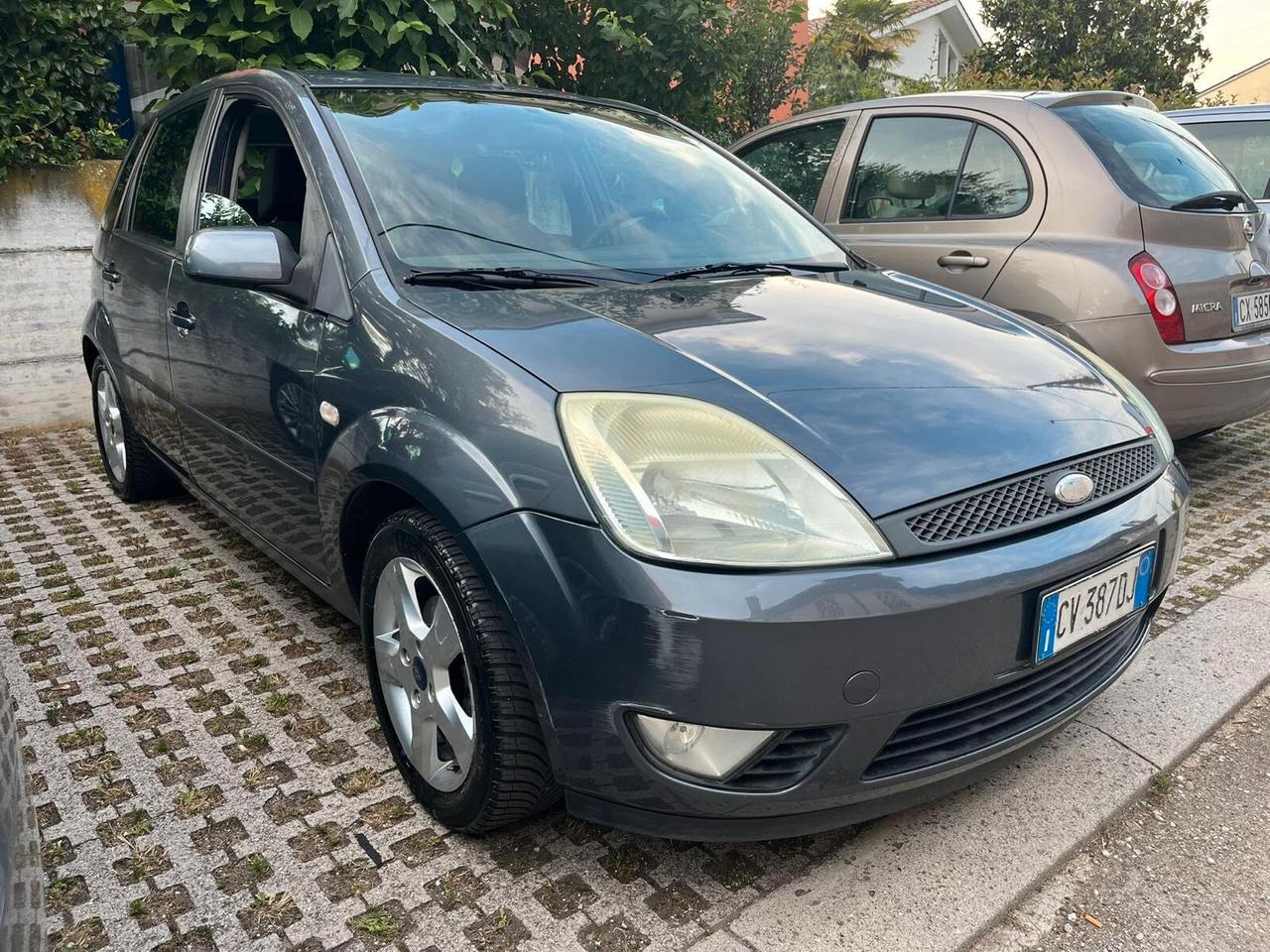 Ford Fiesta 1.4 DIESEL !!!