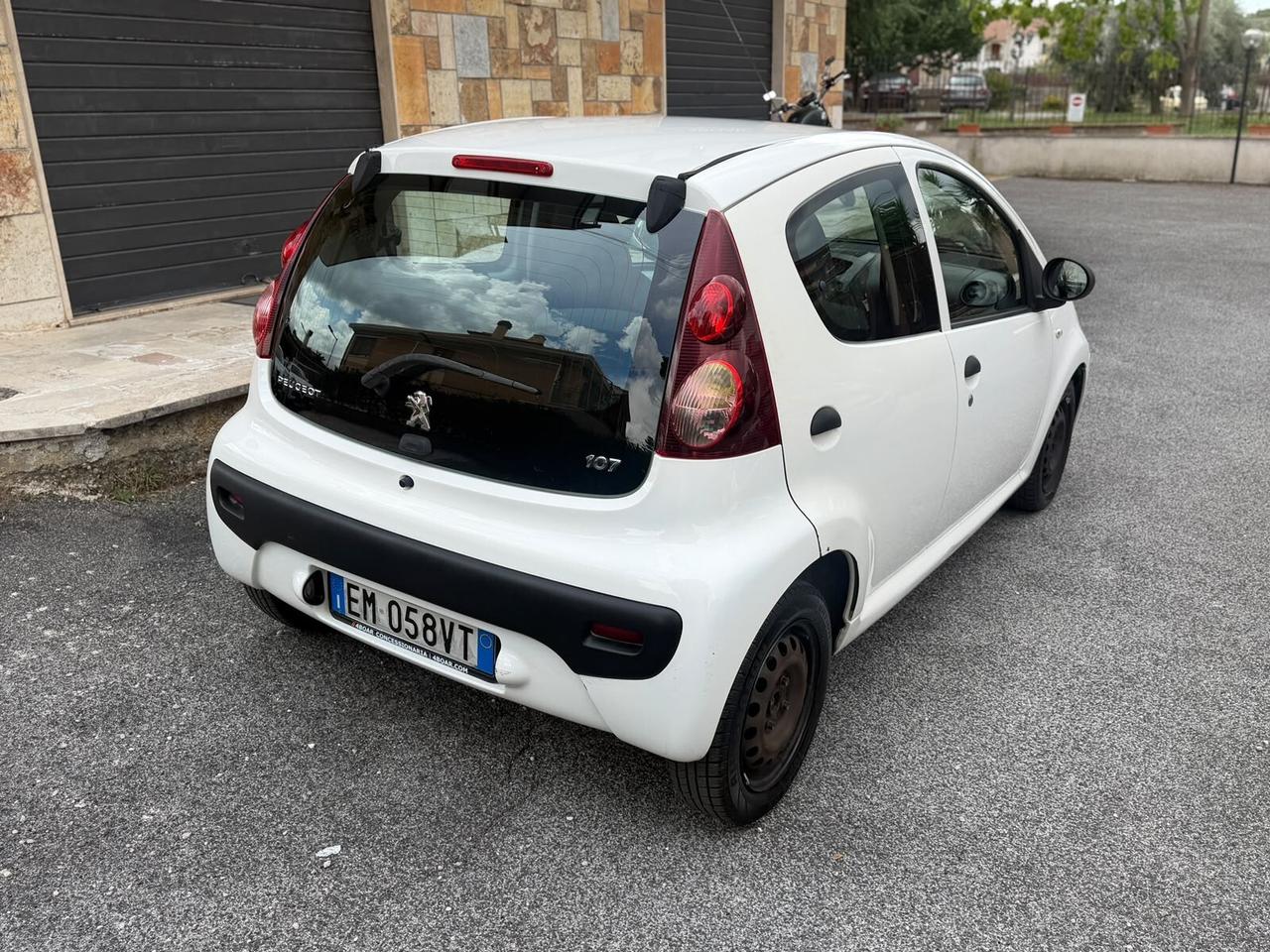 Peugeot 107 1.0 68CV 5 porte