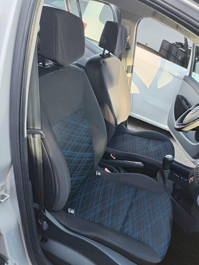 Renault Clio 1.2 16V 5 porte Confort 54000KM DEL 2006 UNIPRO DEL 1941 MANUTENZIONI PRE CONSEGNA