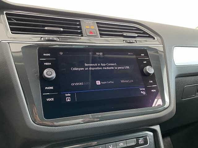 Volkswagen Tiguan 2ª serie 2.0 TDI SCR DSG Business BlueMotion Technology