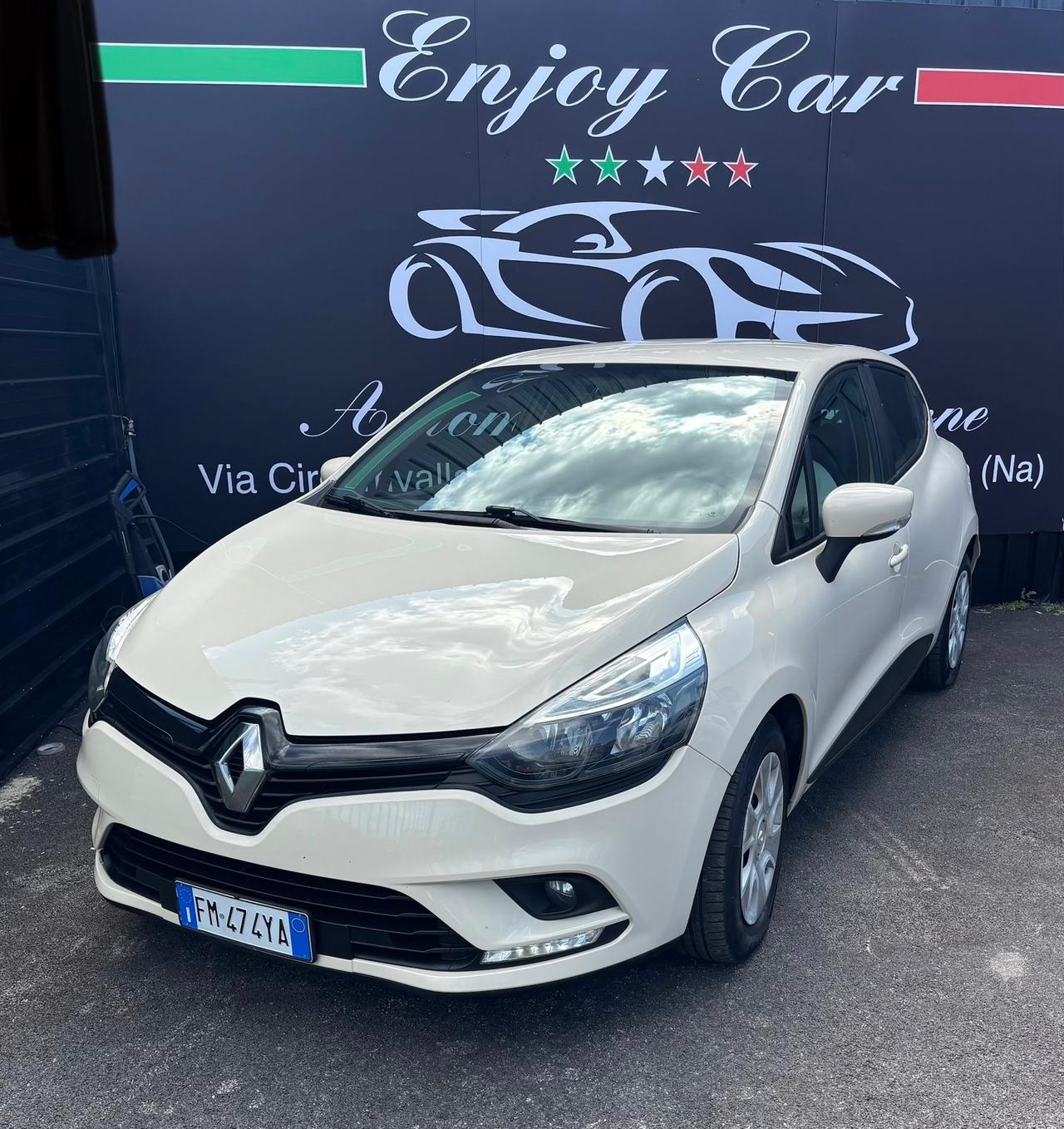 Renault Clio TCe 12V 90 CV GPL 5 porte Moschino Zen