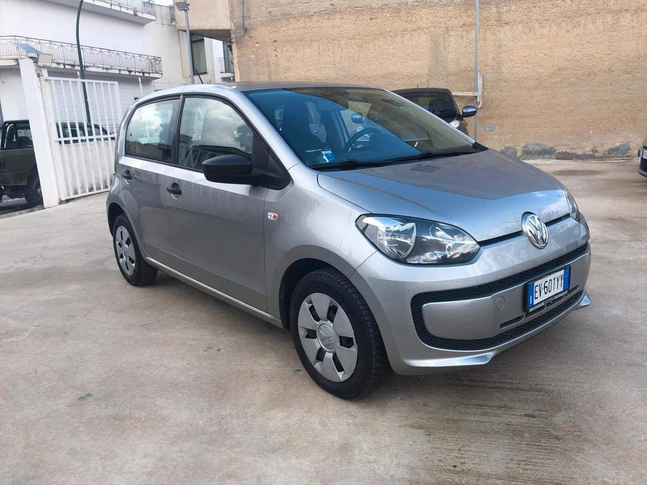VOLKSWAGEN UP 1.0 TAKE UP! -Maggio 2014