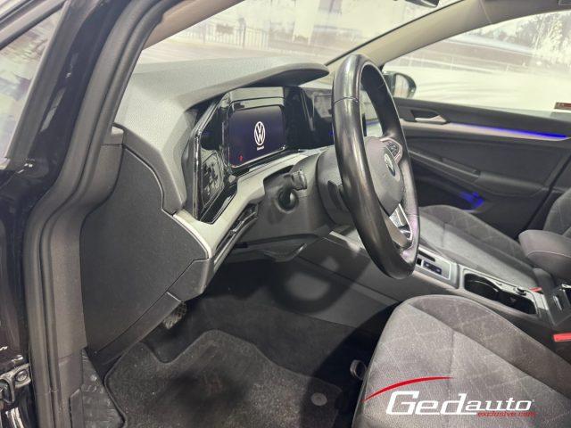 VOLKSWAGEN Golf 8 VIII 2.0 TDI 150 CV DSG SCR Life FULL-LED NAVI