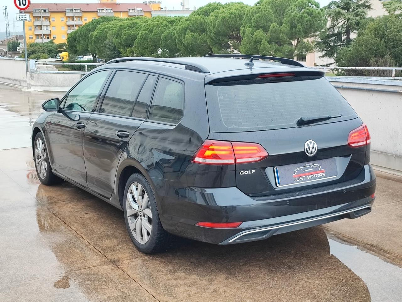 Volkswagen Golf Variant 1.6 TDI 115 CV DSG Highline BlueMotion Tech.