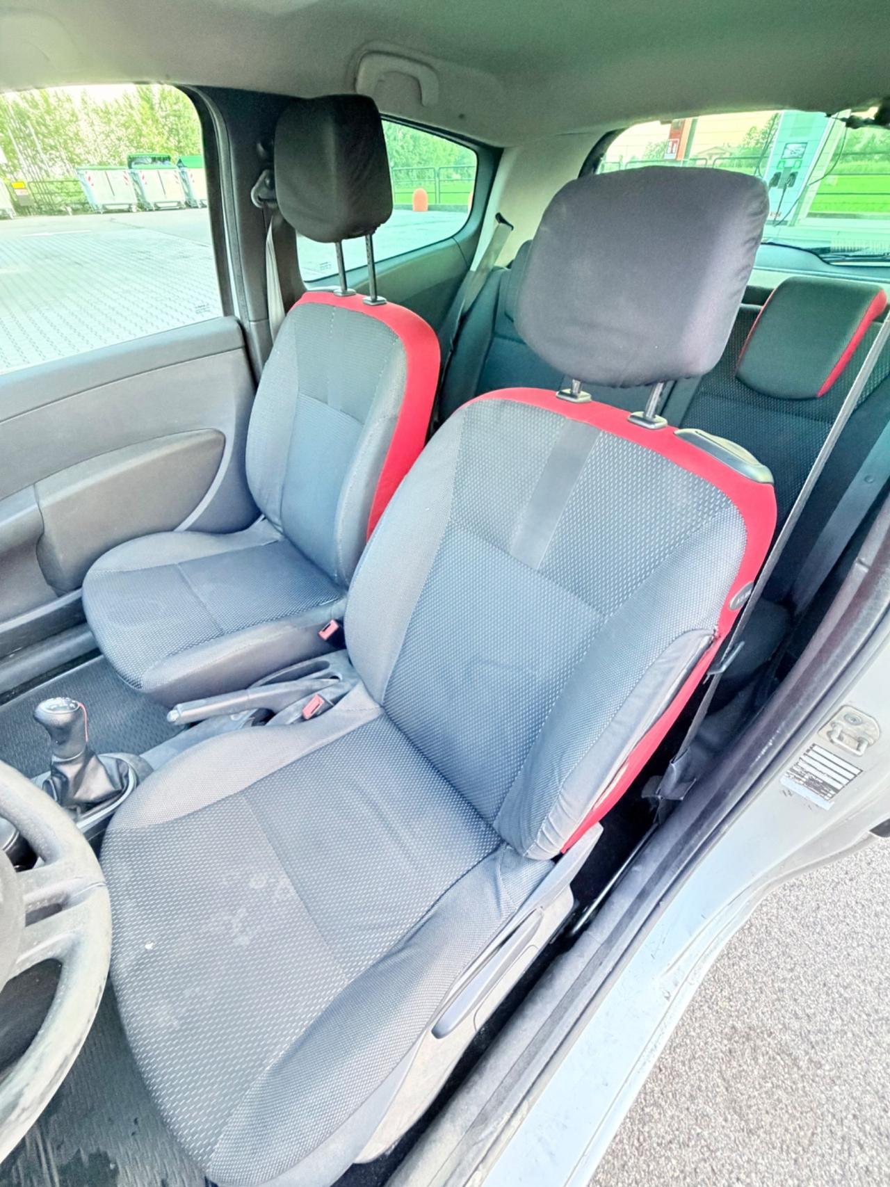 Renault Clio 1.2 16V