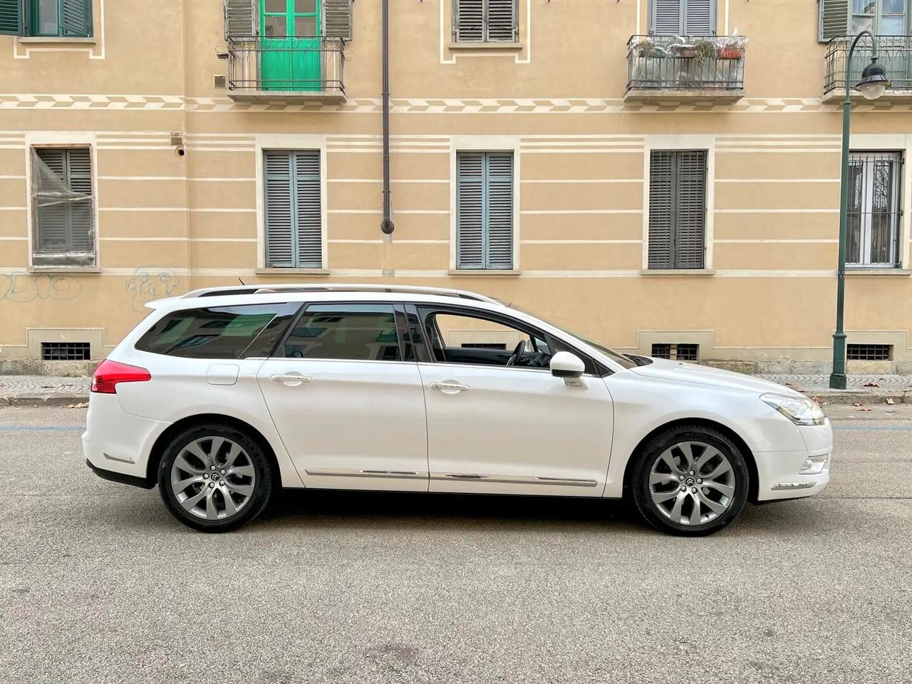 Citroen C5 2.0 HDi 160 aut. Executive Tourer