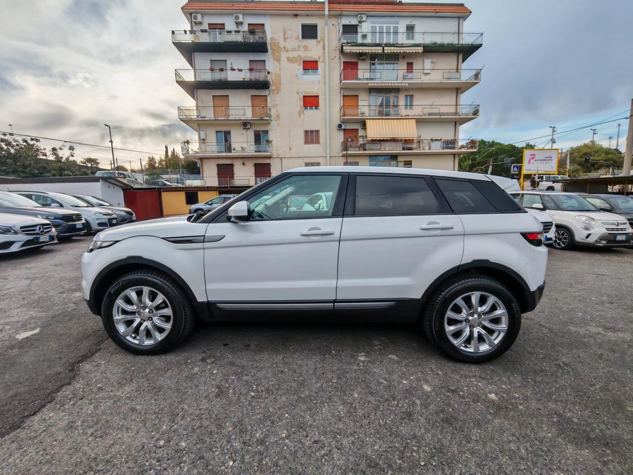 Land Rover Range Evoque 2.2 Sd4 5p. Prestige