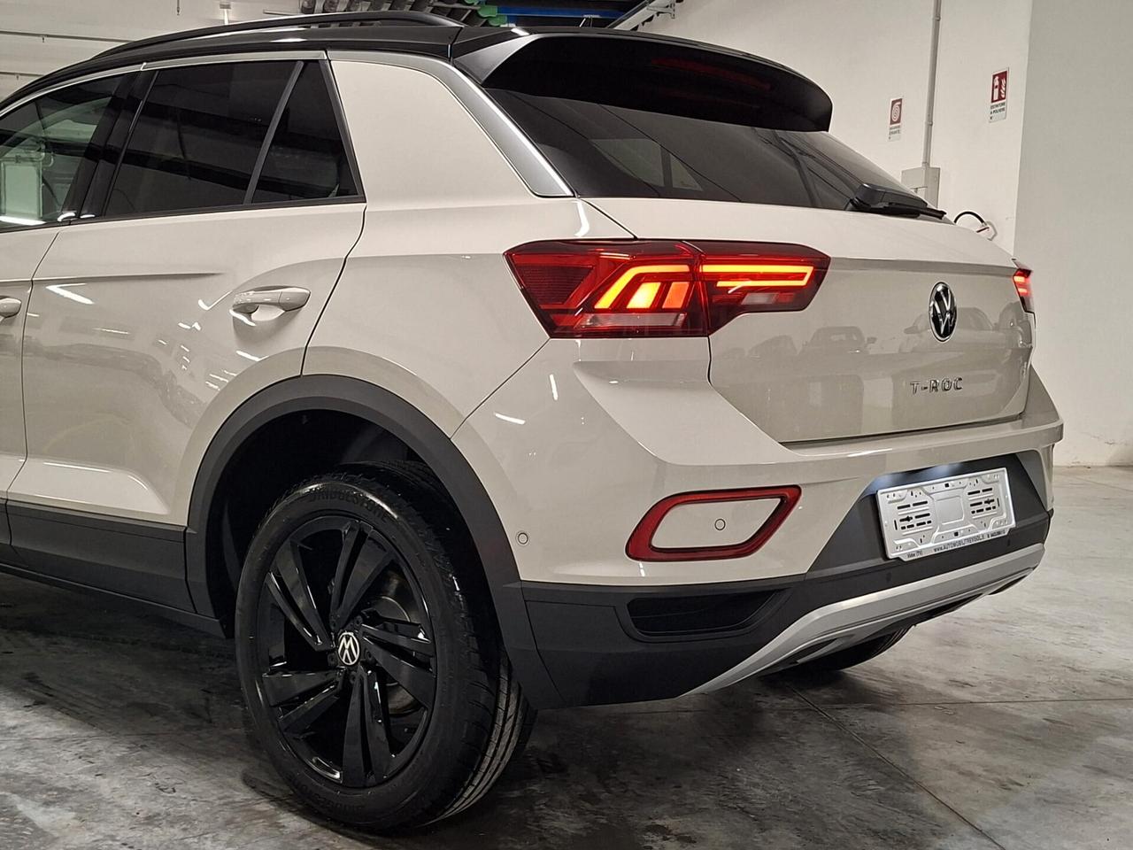 Volkswagen T-Roc 1500 TSI ACT 150CV Sport Km.0