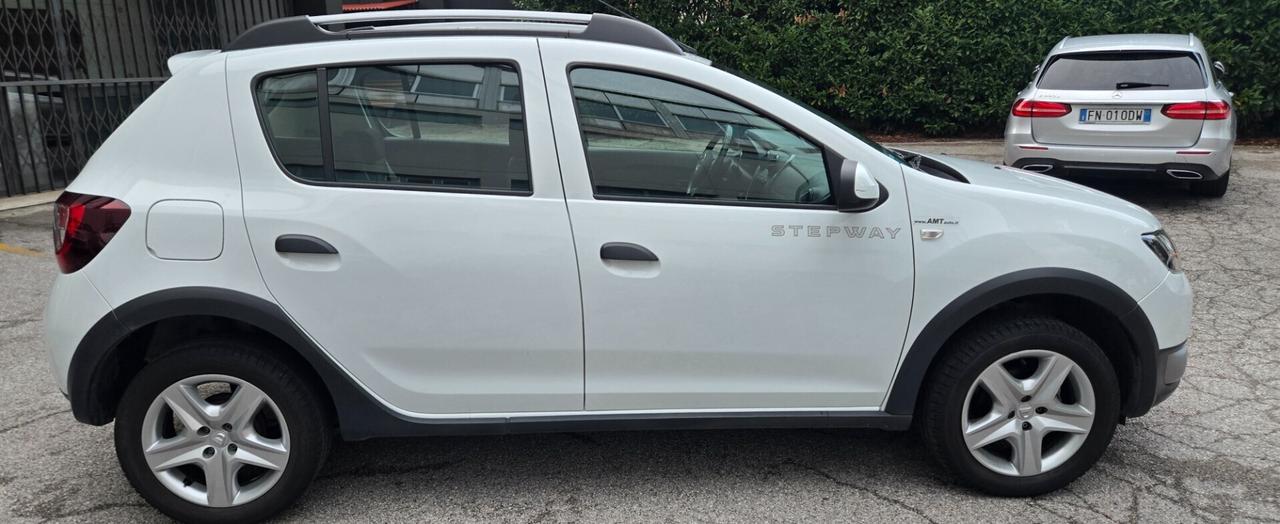 Dacia Sandero Stepway 900 TCe 12V 90CV Prestige
