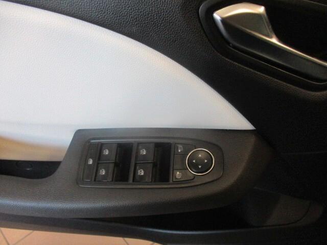 Renault Clio TCe 90 CV 5 porte Techno