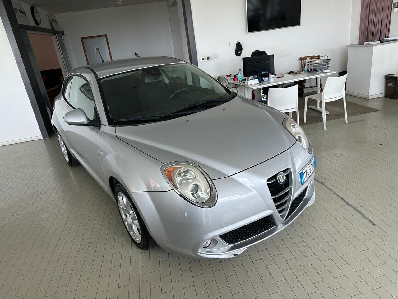 Alfa Romeo MiTo 1.3 JTDm 16V 90 CV Distinctive