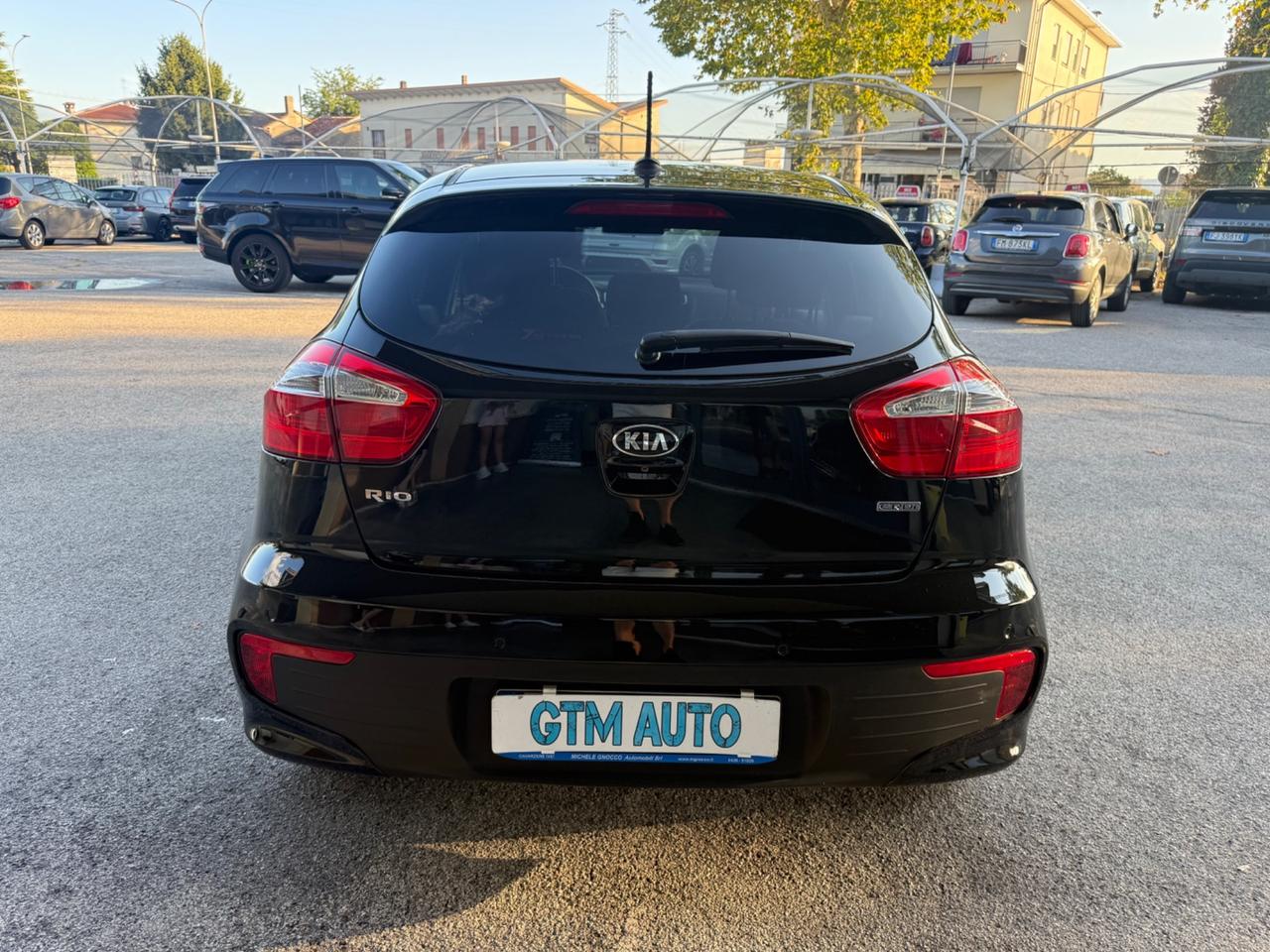 Kia Rio 1.4 CRDi 5p - OK neopatentati
