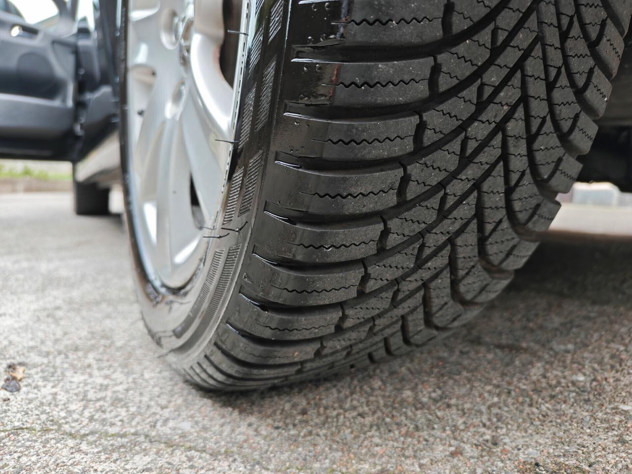 Peugeot 207 1.6 BENZINA 120cv / 74.000km / Unipro