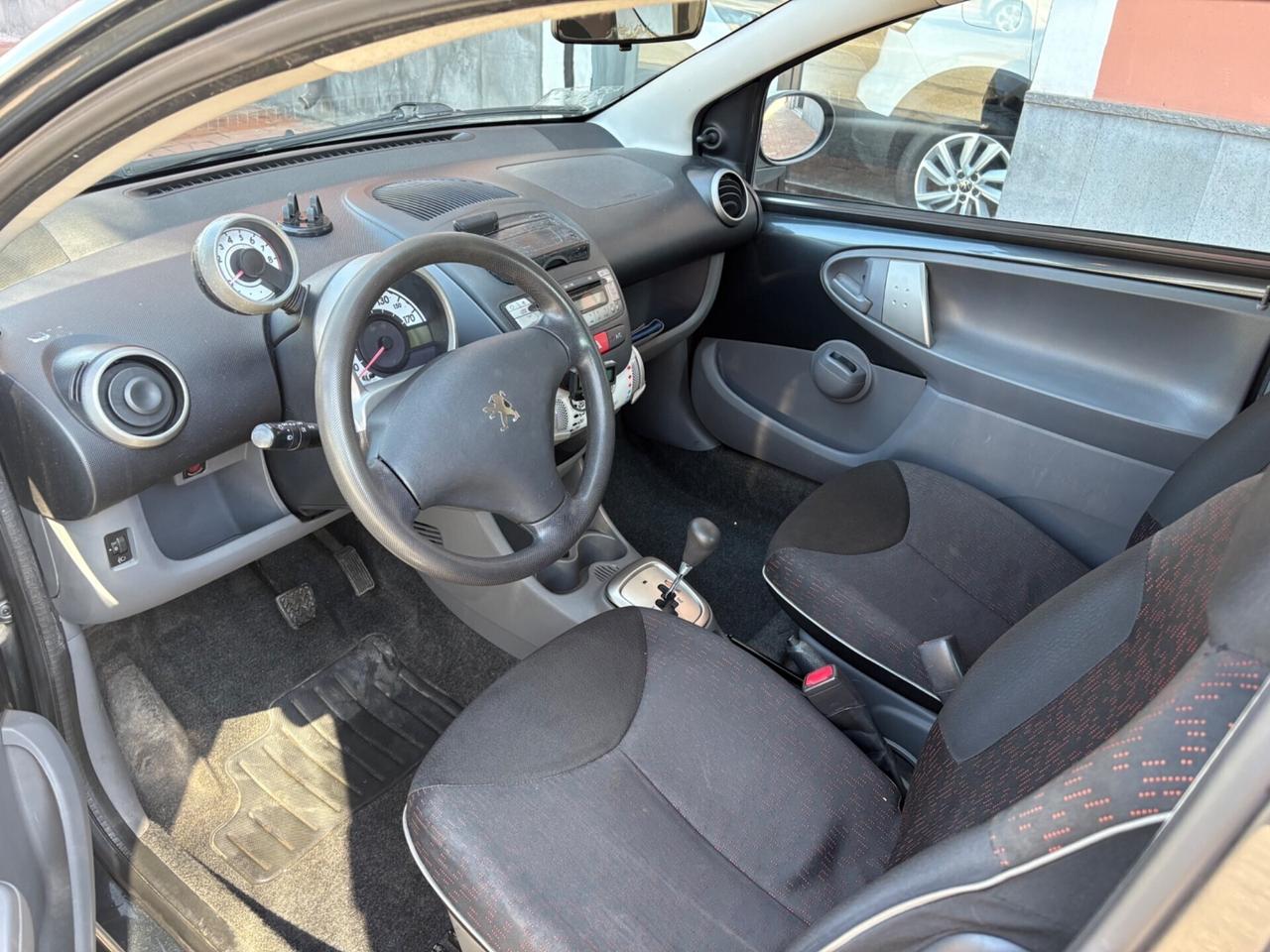 Peugeot 107 1.0 68CV 3p. Automatica 2011