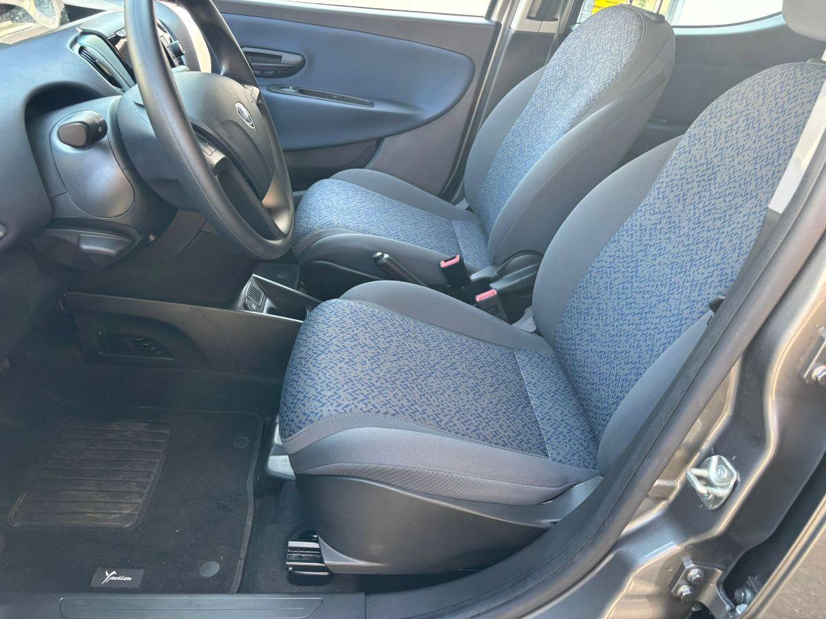 LANCIA Ypsilon 1.0 FireFly 5p.S&S Hybrid Silver