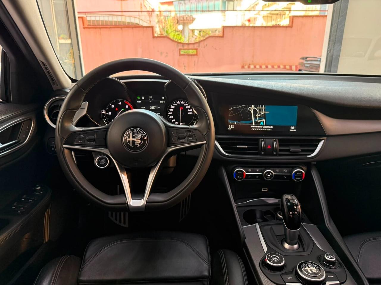 Alfa Romeo Giulia 2.2 Turbodiesel 210 CV AT8 AWD Q4 Veloce