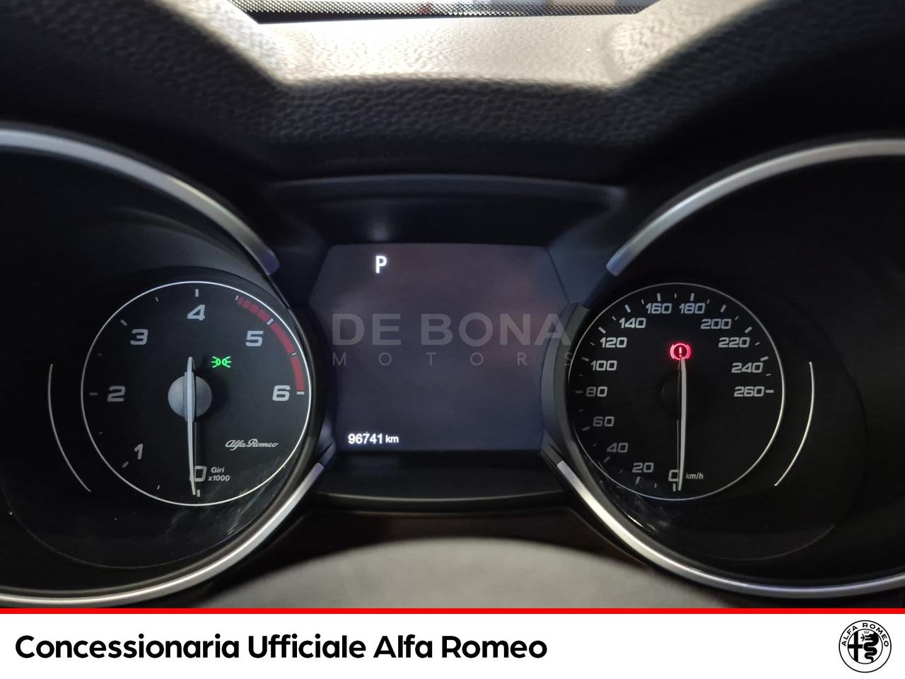 Alfa Romeo Stelvio 2.2 t executive q4 210cv auto my19
