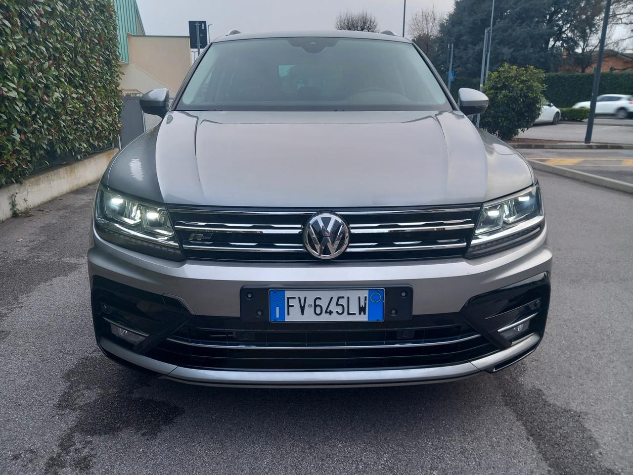 Vw Tiguan 1.5 Tsi 150 cv R line DSG tua a € 312 mese