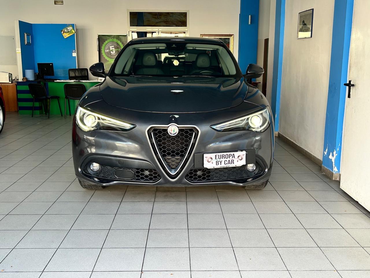 Alfa Romeo Stelvio 2.2 Turbodiesel 190 CV AT8 RWD Executive