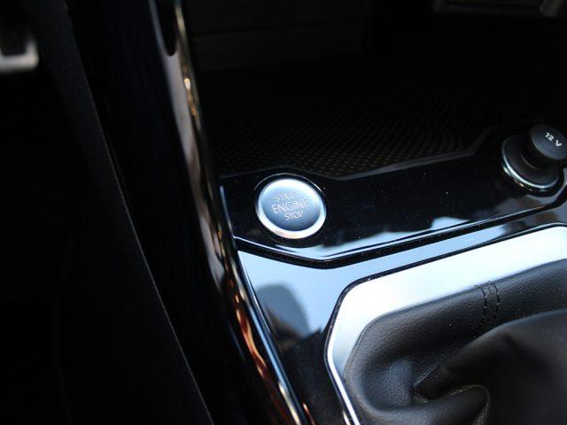 VOLKSWAGEN T-Roc 2.0 TDI R-Line