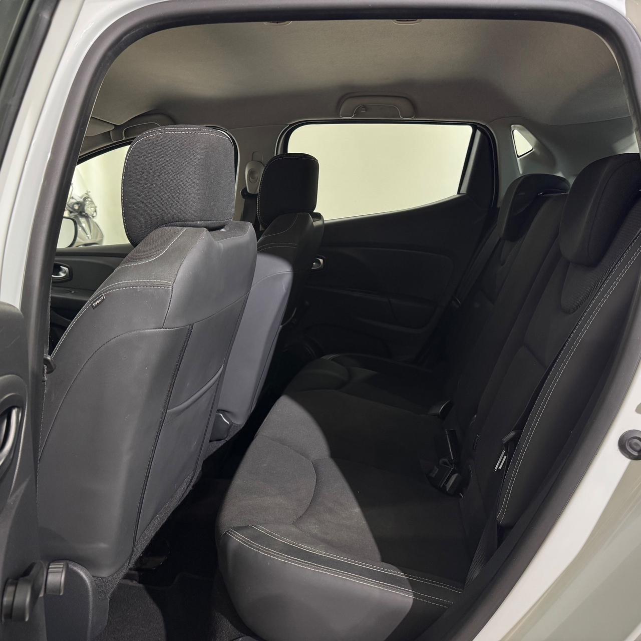 Renault Clio dCi Diesel 5 porte Moschino Intense