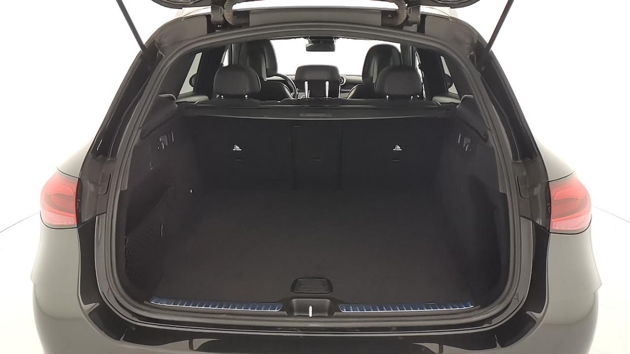 Mercedes-Benz GLC - X254 - GLC 220 d AMG Line Premium 4matic auto