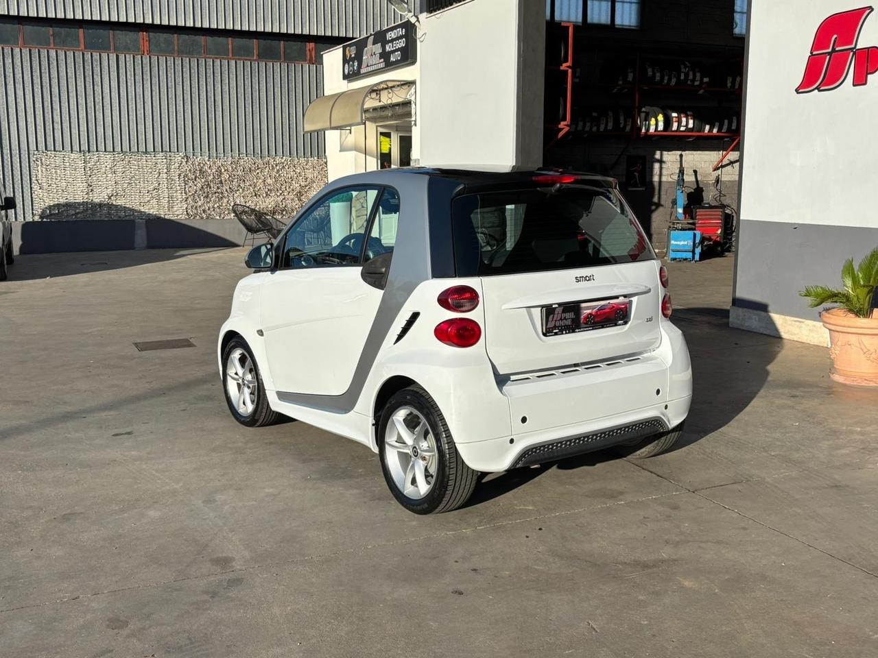 Smart ForTwo 800 40 kW coupé pulse cdi