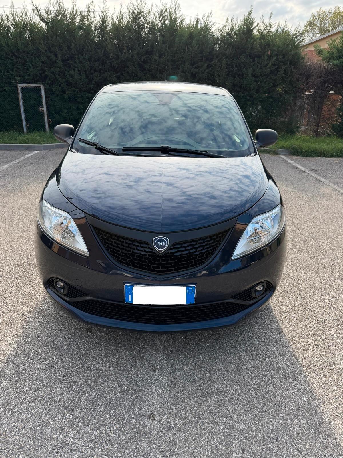 Lancia Ypsilon 1.2 Gpl - NEOPATENTATI - 12 MESI DI GARANZIA -