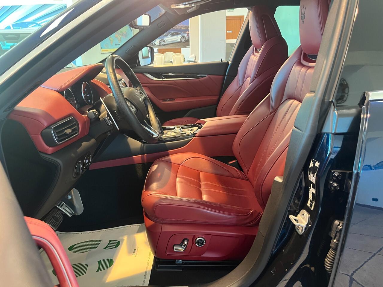 Maserati Levante V6 430 CV AWD Modena S BLU NOBILE