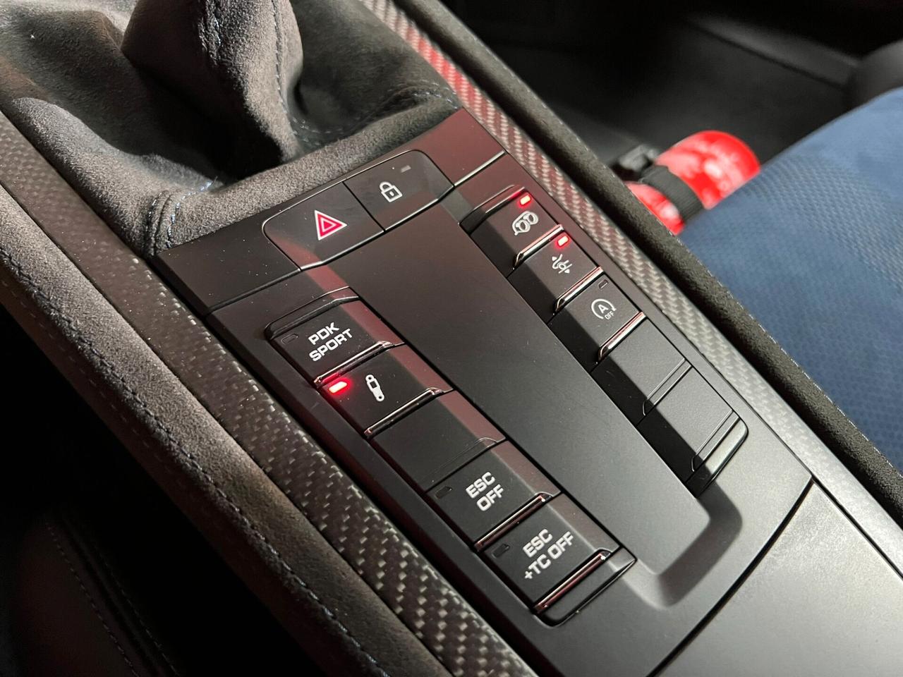 Porsche Cayman 718 4.0 GT4 RS pdk WEISSACH RS PACK (718)