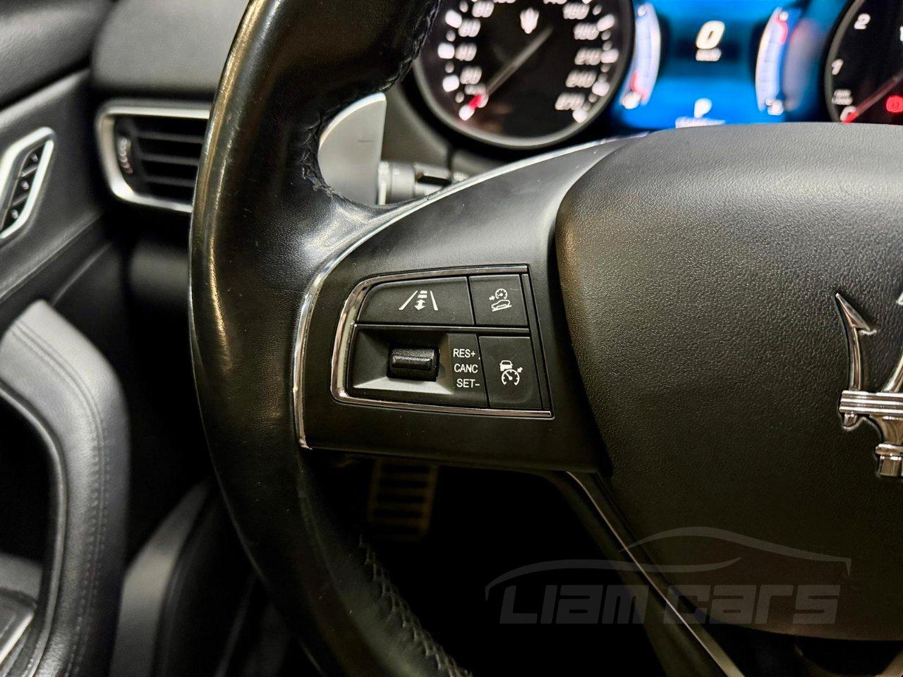 Maserati Levante 3.0 V6 275cv auto