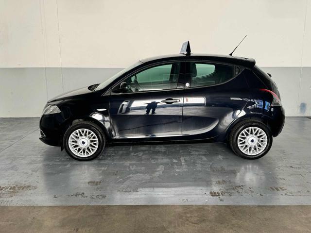 LANCIA Ypsilon 1.2 69 CV 5 porte GPL Ecochic Gold