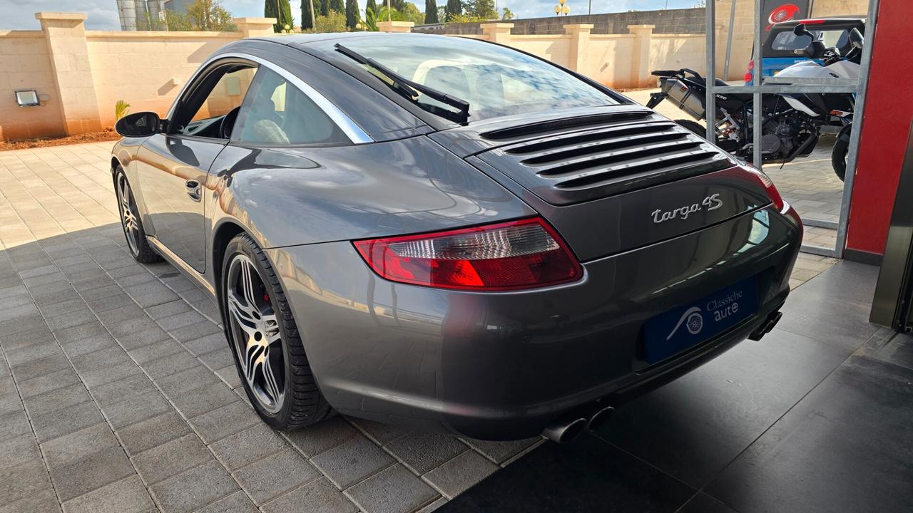 Porsche 911 Targa con ASI E CRS
