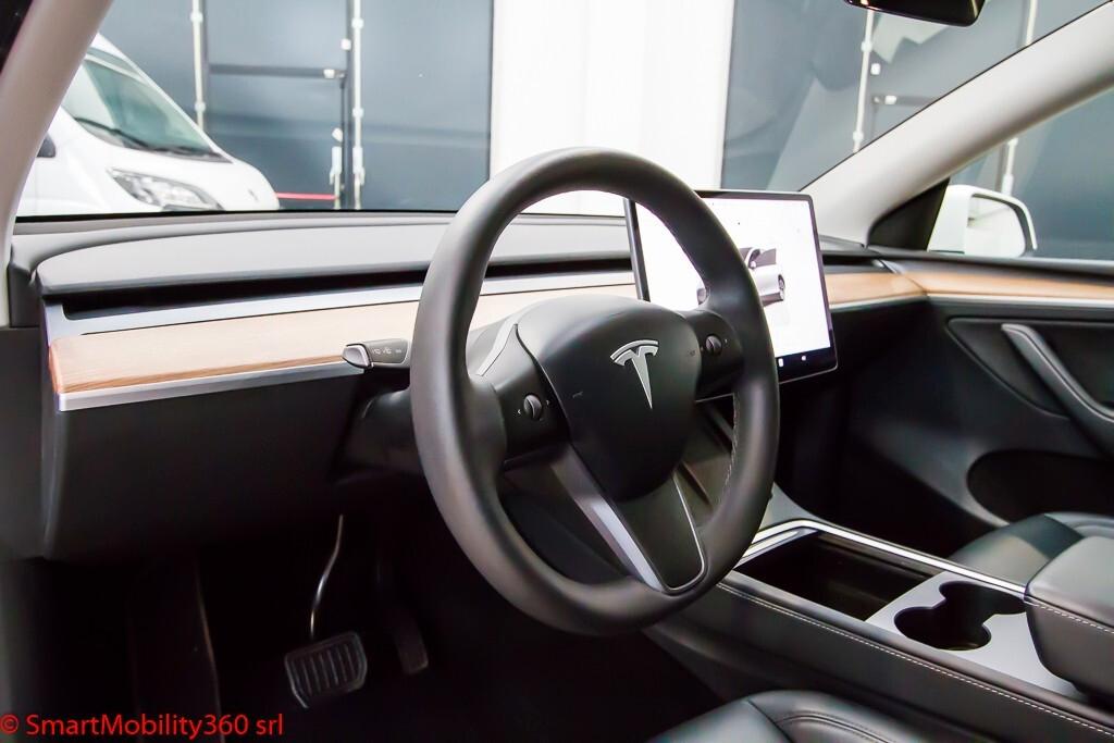 Tesla Model Y Long Range AWD - Prezzo vero senza vincoli di finanziamento e\o assicurazioni!
