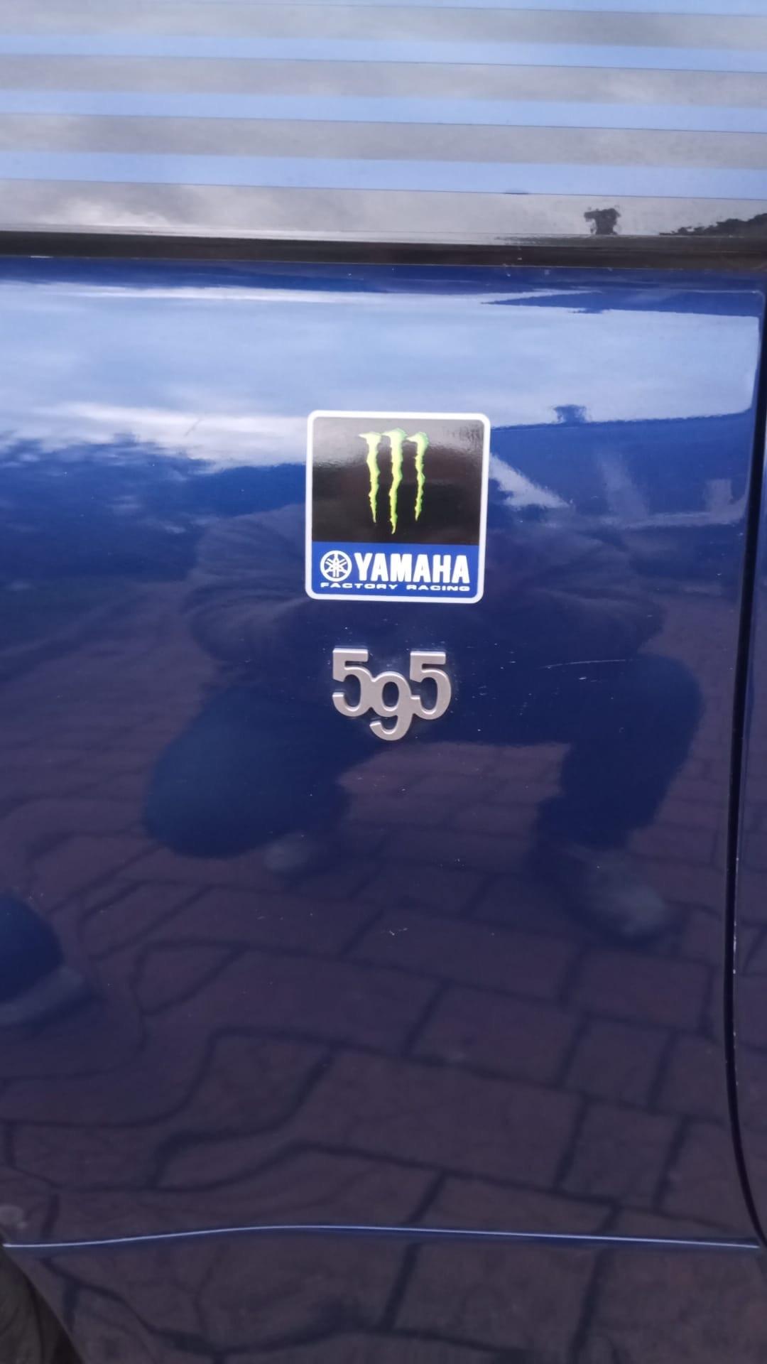 Abarth 595 1.4 Turbo T-Jet 165 CV Monster Energy Yamaha