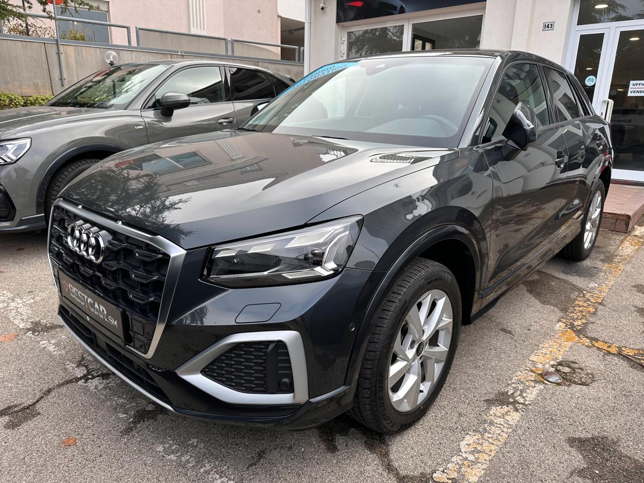 Audi Q2 30 TDI S tronic Advanced MATRIX LED / VIRTUAL / CAMERA / R17