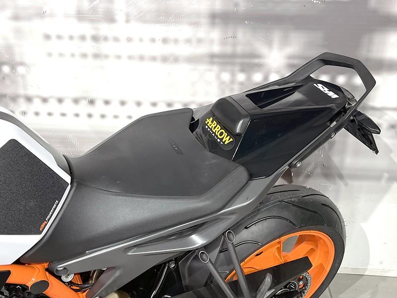 KTM Duke 890 R