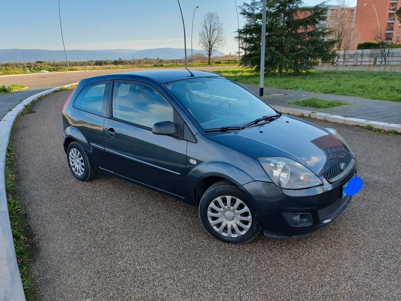 Ford Fiesta 1.2 benzina anno 08 69cv
