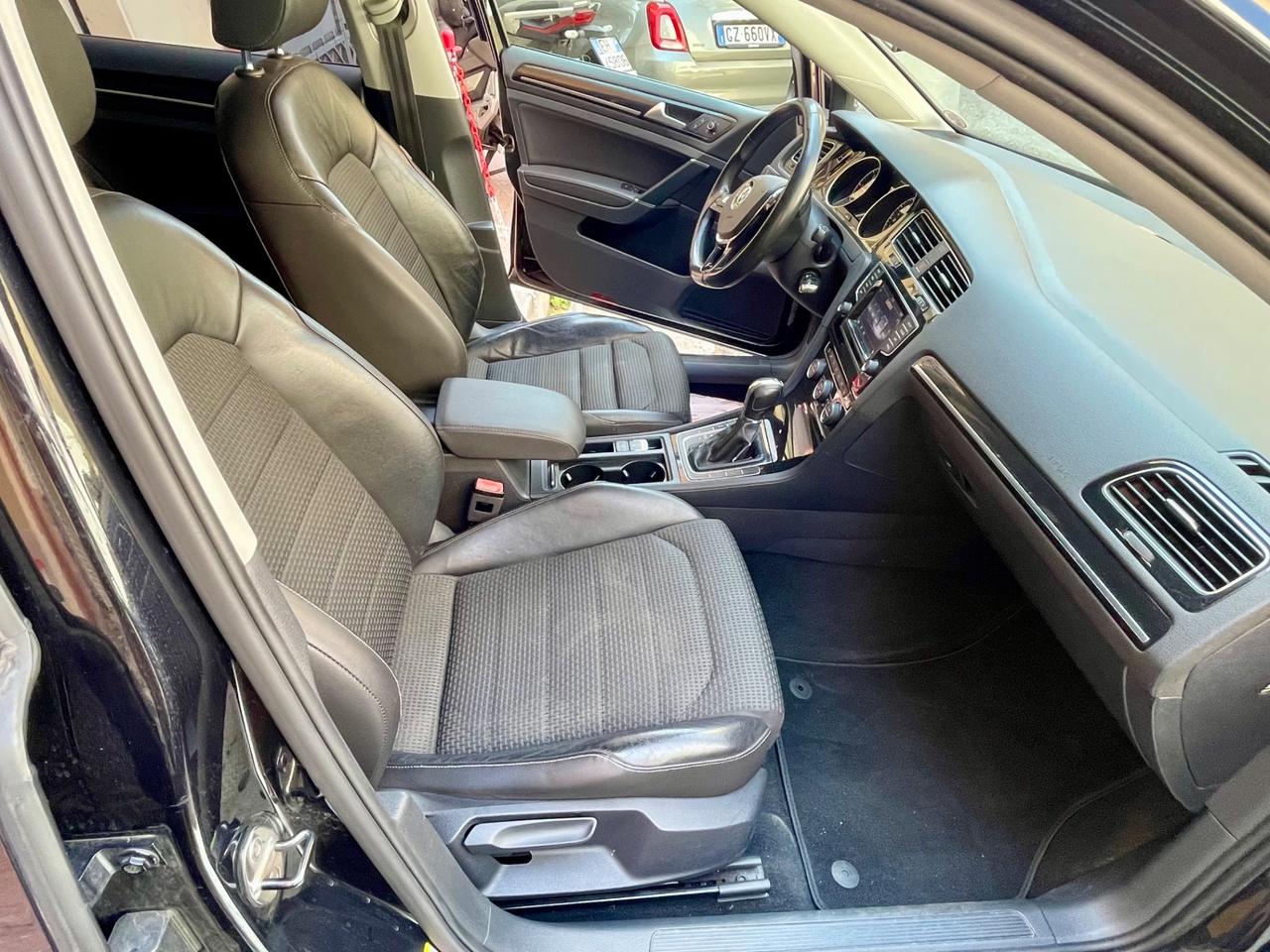 Volkswagen Golf Plus 1.6 TDI DPF DSG Highline