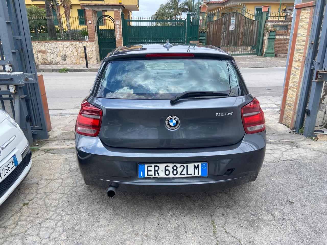 Bmw 116 116d 5p. Urban