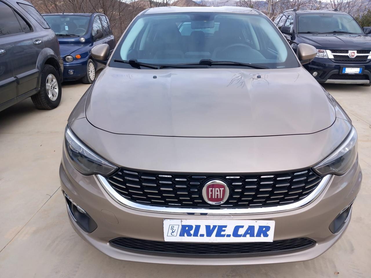 Fiat Tipo 1.6 Mjt S&S 5 porte Lounge