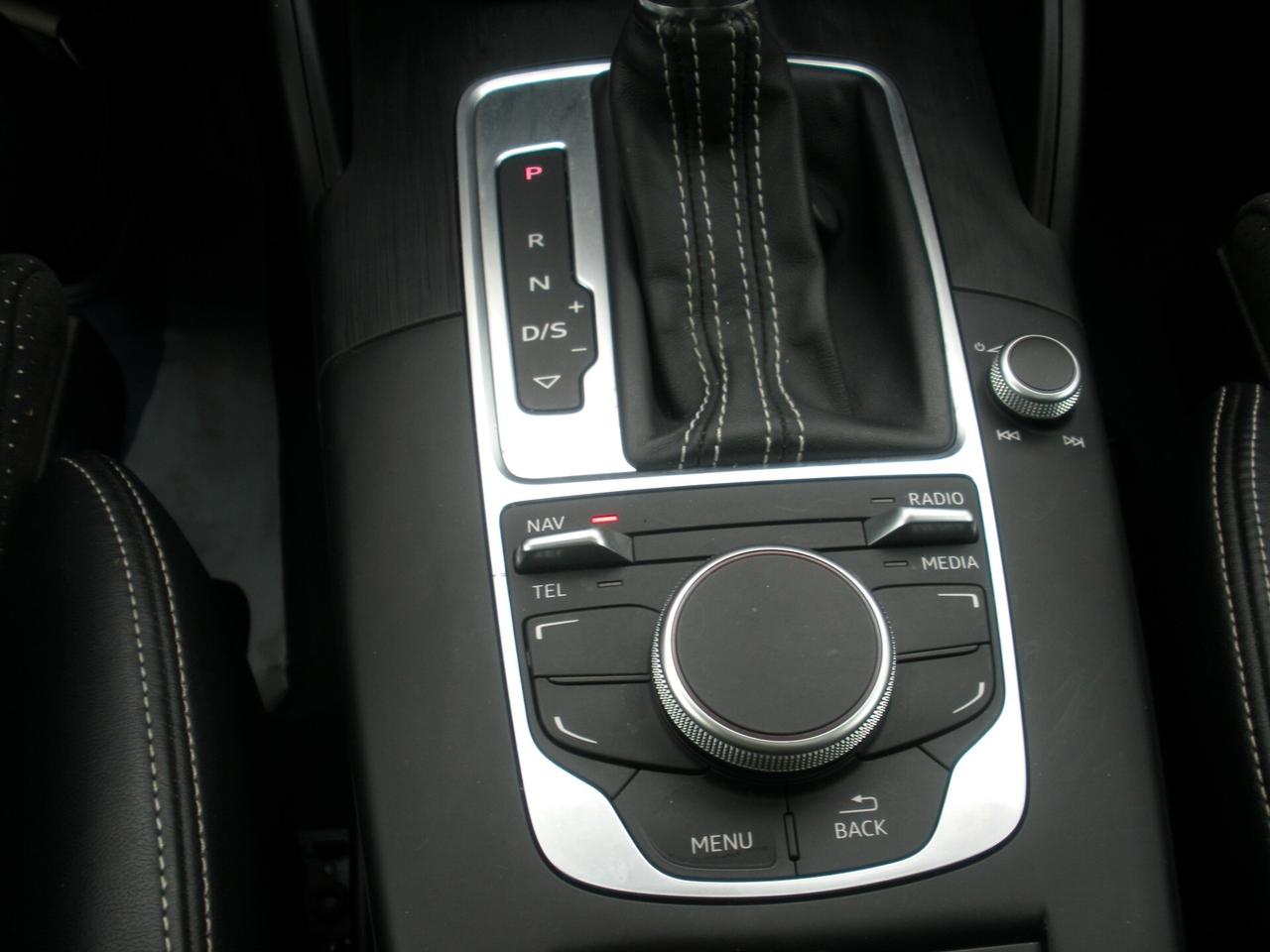 Audi A3 SPB 1.4 TFSI COD S tronic S.line panorama