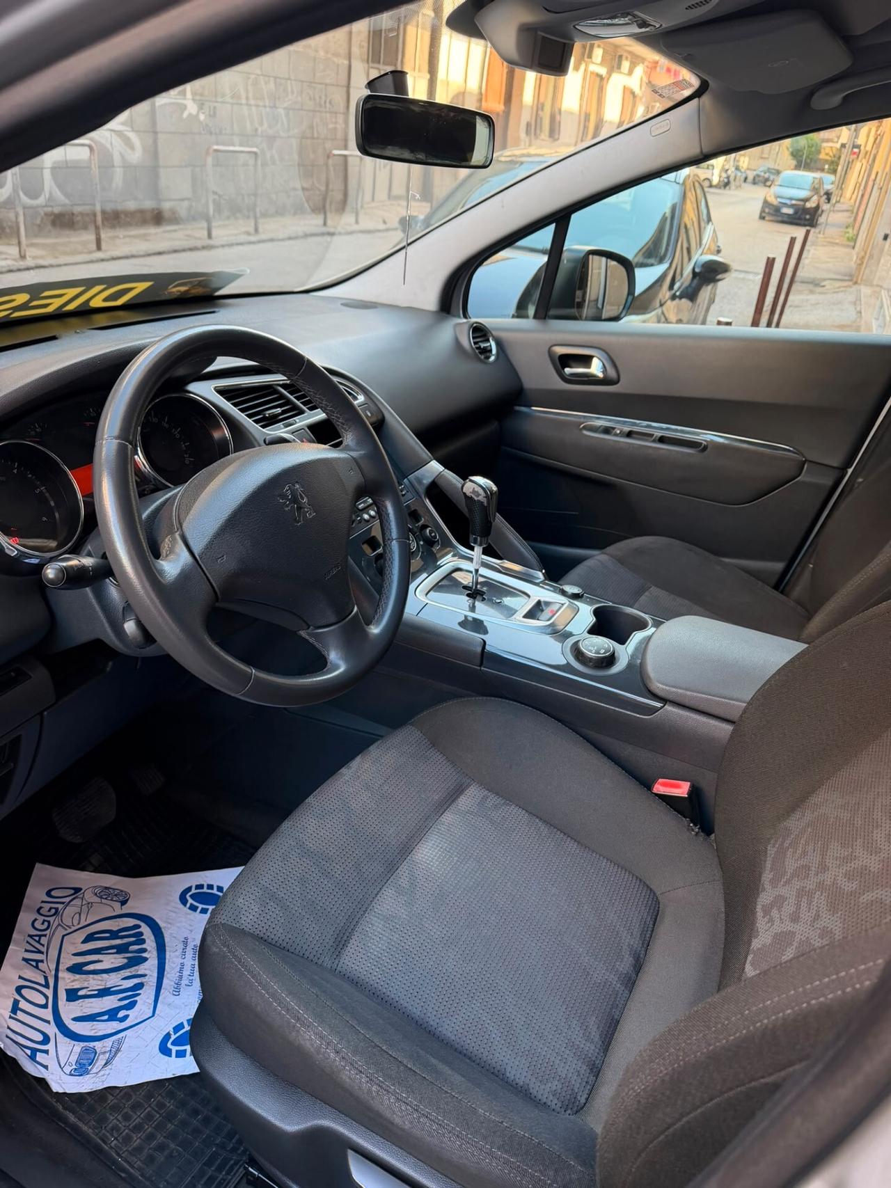 Peugeot 3008 1.6 HDi 110CV