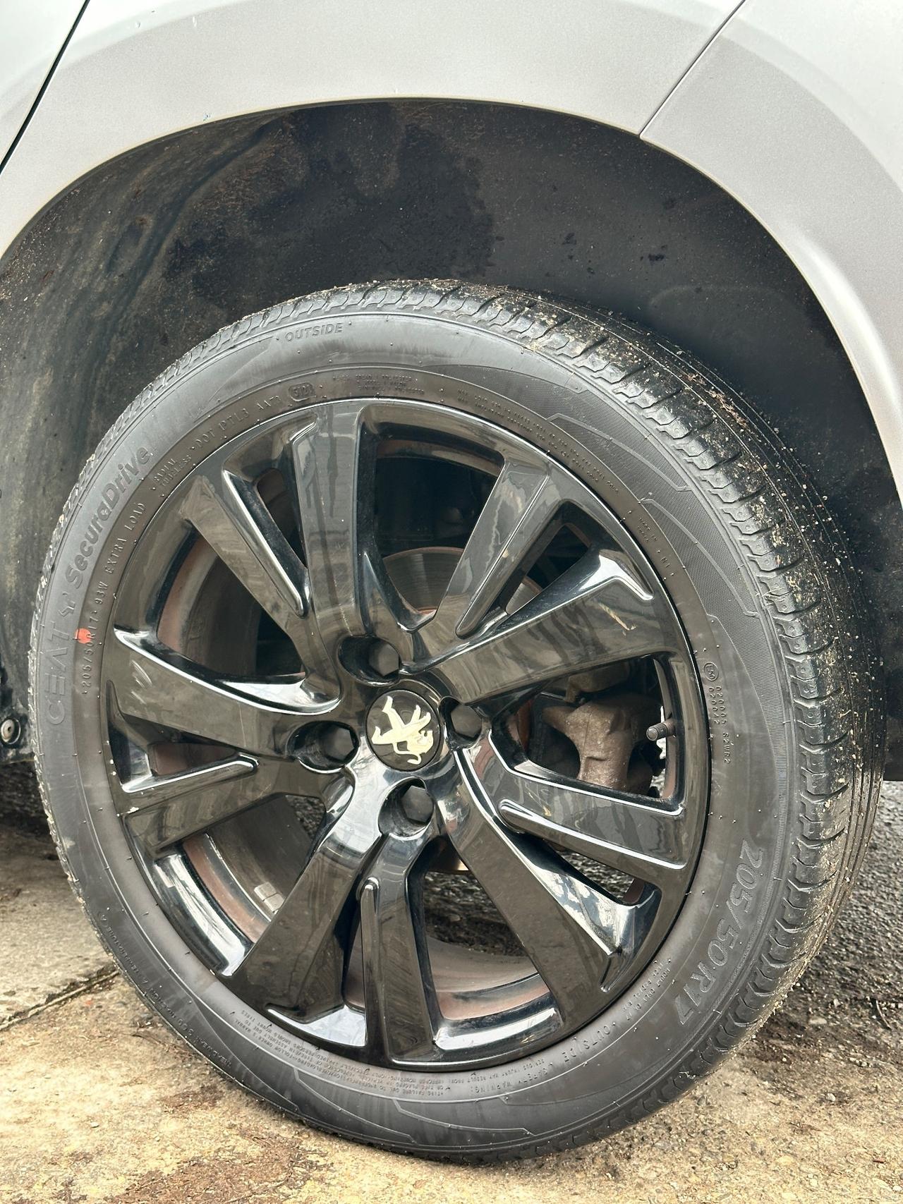 Peugeot 2008 BlueHDi 120 S&S Black Matt