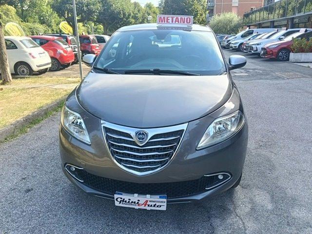 LANCIA Ypsilon 0.9 TwinAir 85 CV 5 porte Metano Ecochic Gold