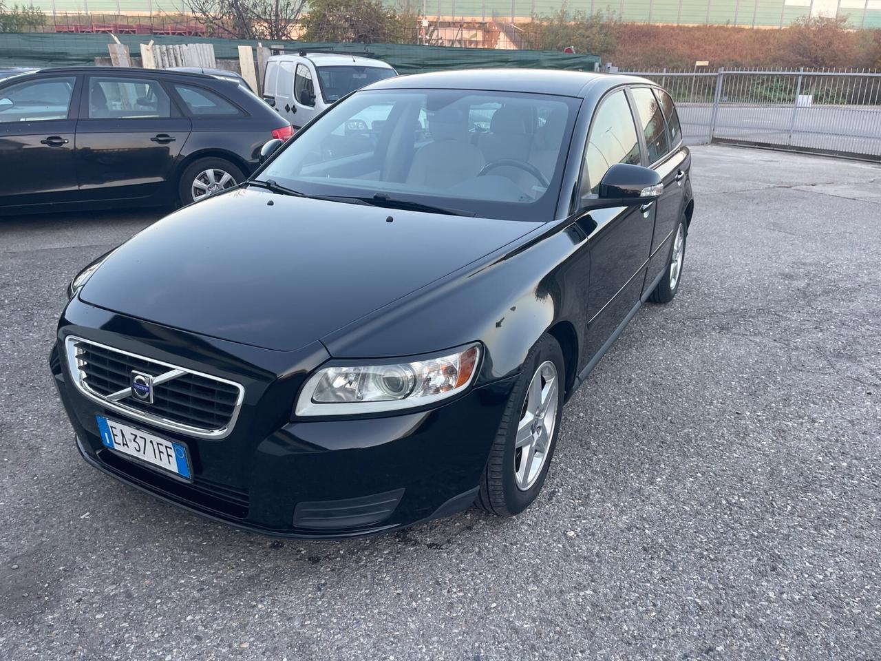 Volvo V50 D4 Geartronic R-design