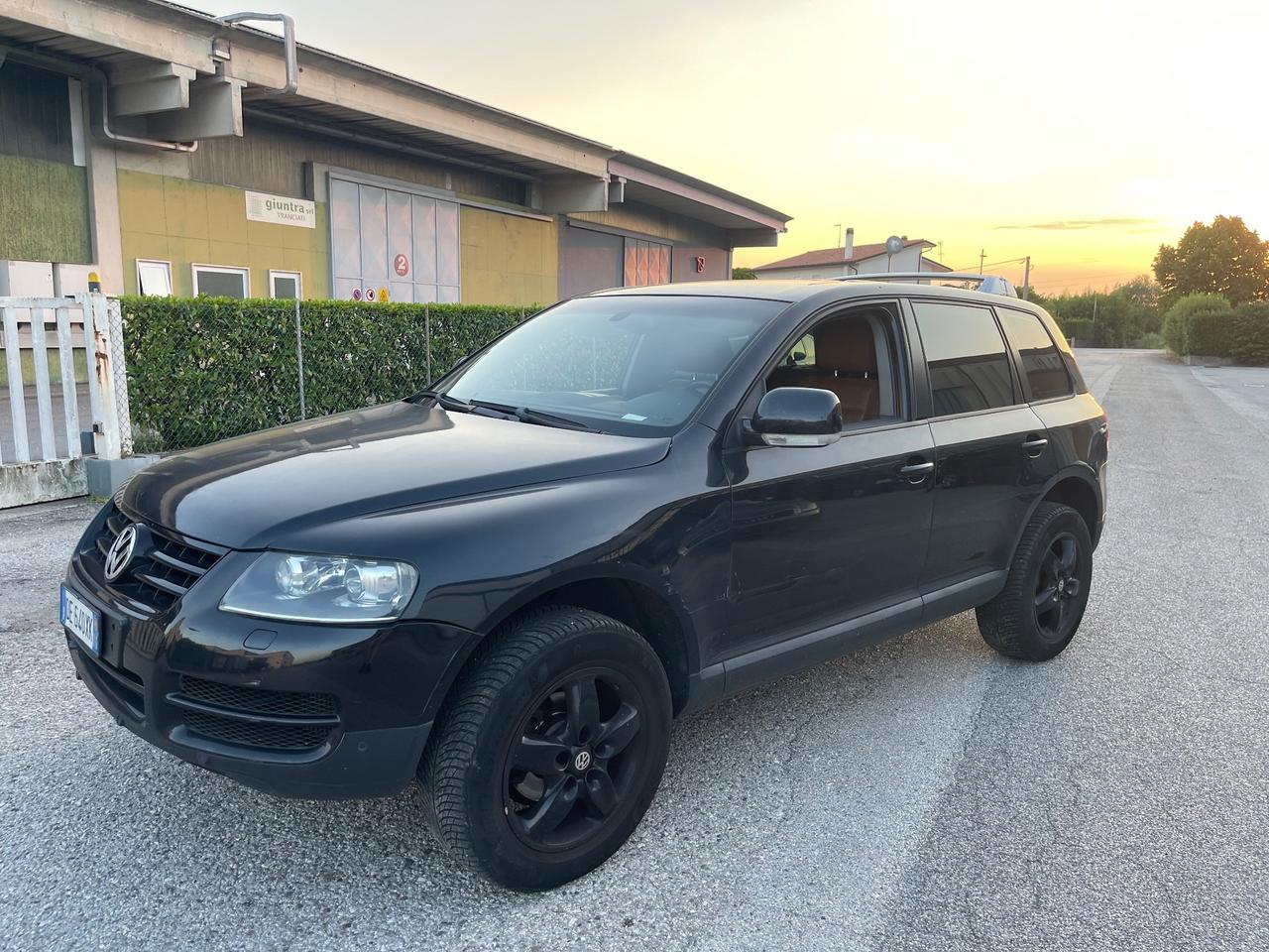 Volkswagen Touareg 2.5 R5 TDI DPF Style