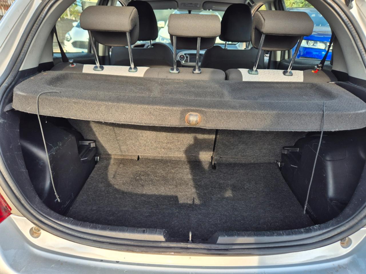 Toyota Yaris 1.4 D-4D 5 porte Lounge
