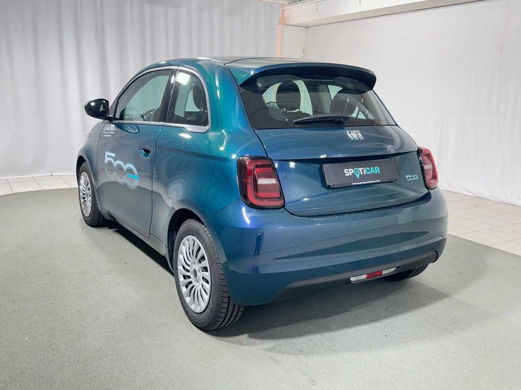 Fiat 500 e 42 kWh